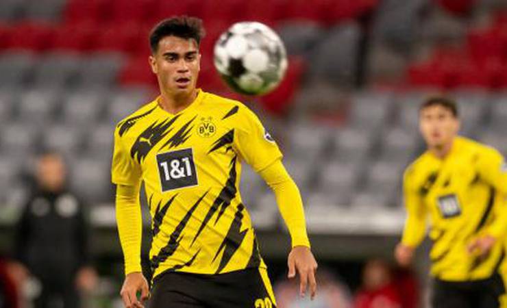 Jornal diz que Reinier pode deixar o Borussia Dortmund e cita 'falta de esforço' do meia na Alemanha
