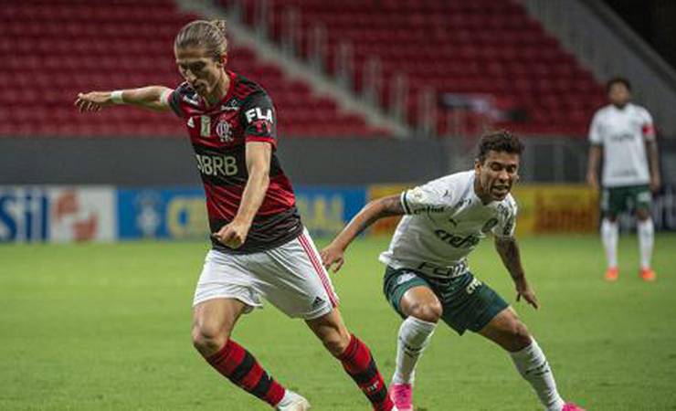Filipe Luís enaltece postura do Flamengo contra o Palmeiras: 'Time muito mais concentrado e pilhado'
