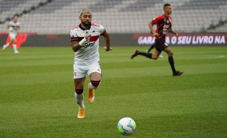 Zé Elias critica fase de Gabigol no Flamengo: 'Parou em 2019'