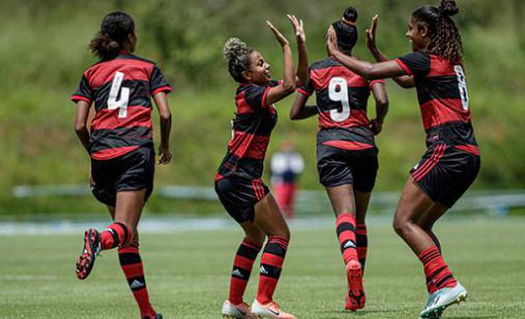 Flamengo bate o Fortaleza e estreia com vitória no Brasileirão Feminino Sub-18