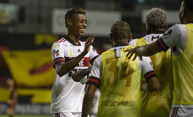Bruno Henrique entra no top 10 dos maiores artilheiros do Flamengo em Brasileiros
