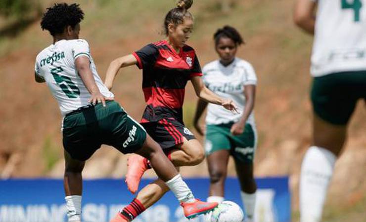 Flamengo empata com o Palmeiras e se complica no Brasileirão Feminino Sub-18