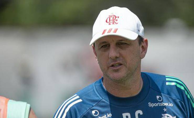 Rogério Ceni perto de repetir feito histórico alcançado pela última vez em 2009, por Andrade no Flamengo