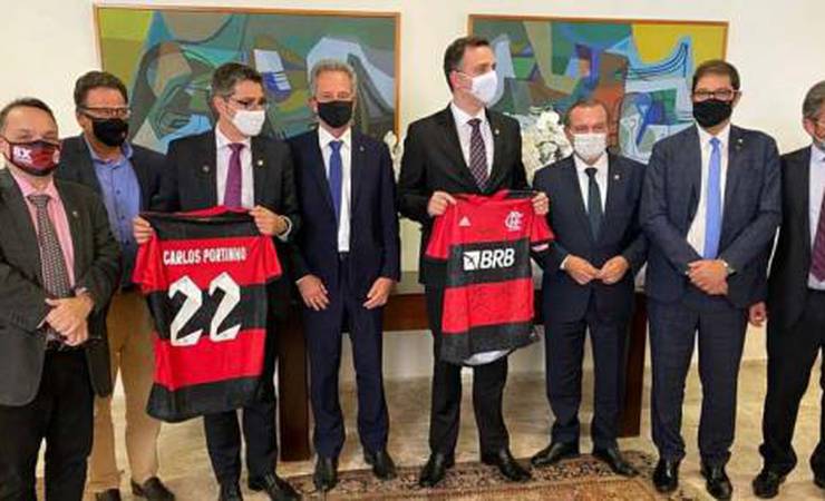 Diretoria do Flamengo se reúne com o senador Rodrigo Pacheco, presidente do Congresso: 'Importante espaço'