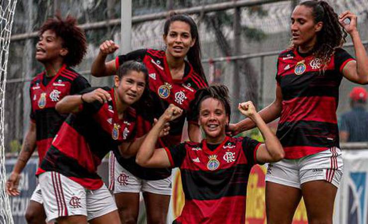 Futebol feminino: Flamengo anuncia projeto para melhorar investimento na formação