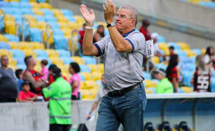 Diretor executivo do Macaé, Carlos Alberto Ferreira projeta confronto contra o Flamengo pelo Cariocão