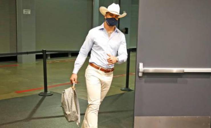 Acordo salarial de quarterback da NFL é suficiente para comprar todo elenco do Flamengo