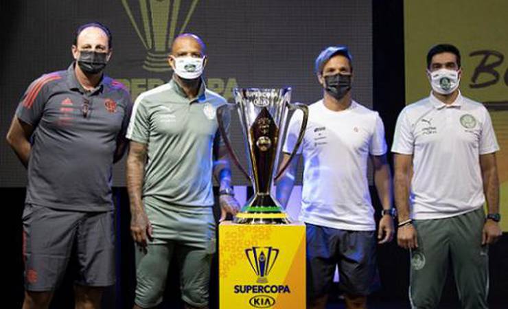 Supercopa: Flamengo joga por hegemonia no duelo mais decisivo contra o Palmeiras nesta 'nova era'