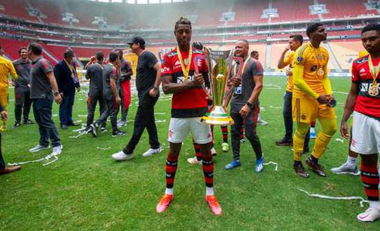 Após Supercopa, Bruno Henrique realça o Flamengo como o melhor do Brasil: 'Sem sombra de dúvidas'
