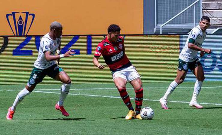 Campeão da Supercopa, João Gomes enaltece Flamengo: 'Sou privilegiado de jogar com esses craques'