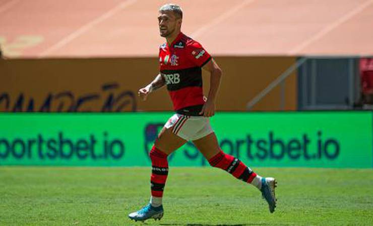 CEO da Moss revela interesse em expandir acordo: 'Não será por falta de grana que vão sair do Flamengo'