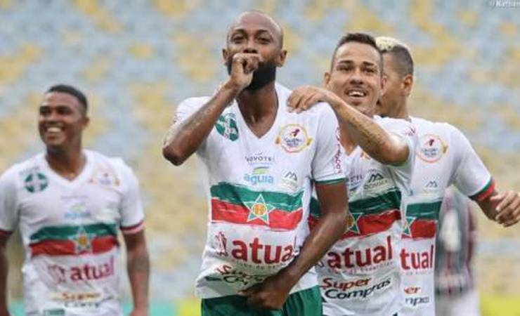 Ao L!, Chay fala sobre boa fase da Portuguesa e duelo com o Flamengo: 'Estamos mostrando o nosso valor'