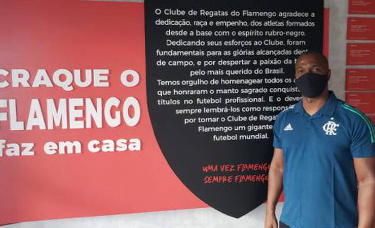 Ex-lateral do clube e da Seleção, Gilberto assume coordenação de projeto na base do Flamengo