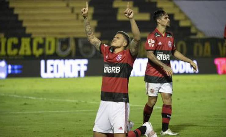 Com ótima média pelo Flamengo, Pedro fica a um gol de igualar sua marca dos tempos de Fluminense