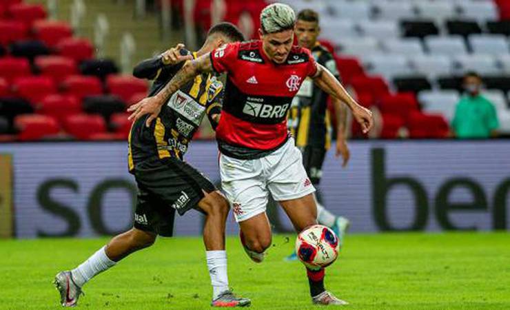 'Jogamos bem, soubemos respeitar o adversário', afirmou Pedro sobre goleada do Flamengo