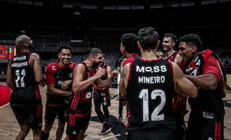 Invicto em 2021, Flamengo varre o Paulistano e garante vaga na decisão do NBB