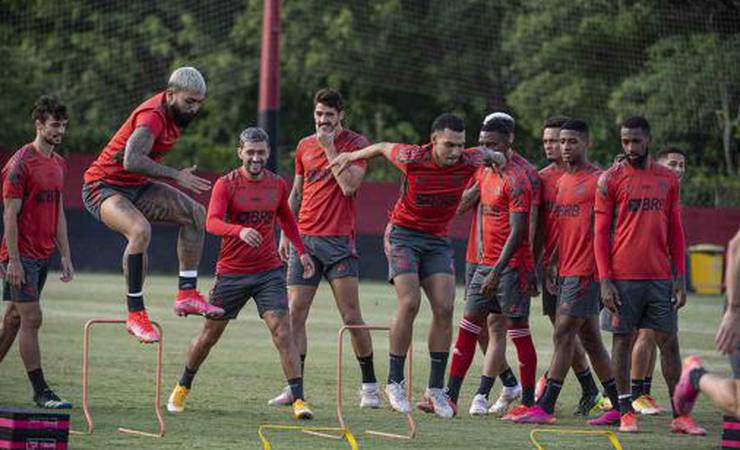 Com Diego Alves de volta, Flamengo divulga os relacionados para encarar o Vélez na Libertadores