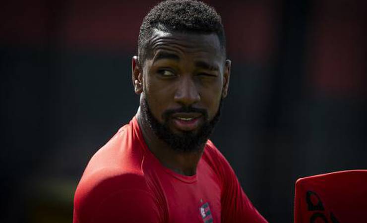 Quem será o sucessor? Veja as alternativas de Ceni para repor a saída de Gerson no Flamengo