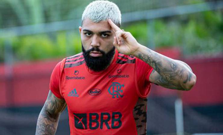 Gabigol, do Flamengo, tira onda sobre artilharia da temporada e ironiza: 'Calma, não ficam p...'