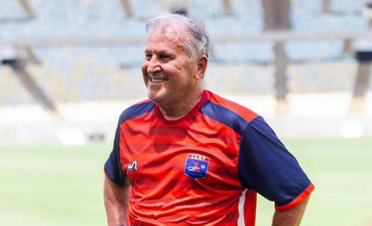 Zico pede paralisação dos torneios durante Copa América e dispara contra a CBF: 'Uma bagunça'