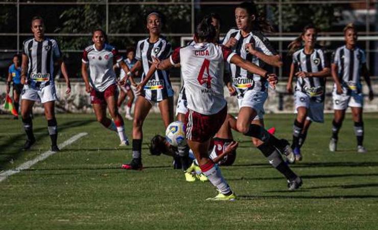 Flamengo e Botafogo ficam no empate pelo Brasileiro Feminino e empacam no meio da tabela