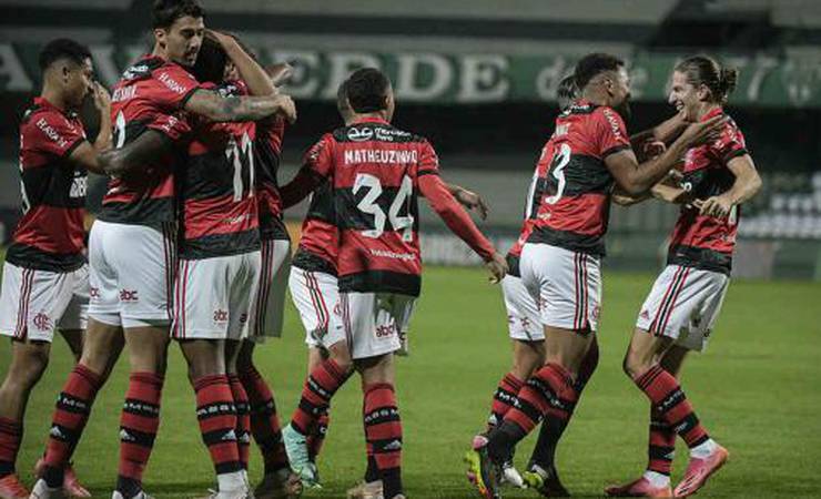 Globo coloca jogo do Flamengo para 'barrar' crescimento do SBT com Seleção Brasileira na Copa América