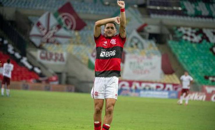 Pitbull de raça! João Gomes é o jogador do Flamengo que mais desarma na temporada; veja números