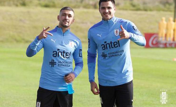 Liberado após cumprir quarentena, Arrascaeta volta a treinar com o Uruguai para a Copa América