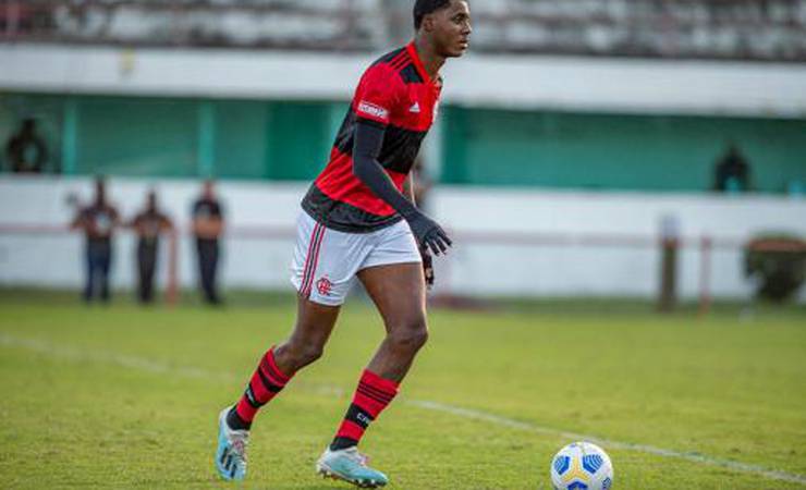 Sobrevivente do incêndio no Ninho, Jhonata Ventura celebra volta aos jogos: 'Passou um filme na cabeça'