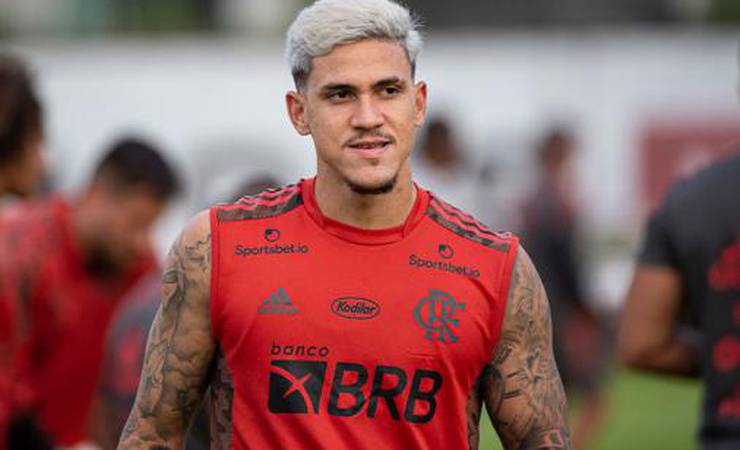 Flamengo 'trava' clube europeu interessado em Pedro e estipula valor astronômico para vendê-lo