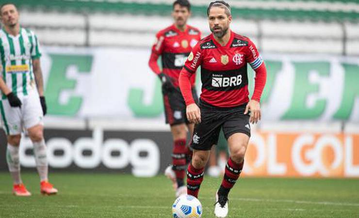O próximo preservado? Diego é o atleta em maior sequência de jogos no Flamengo