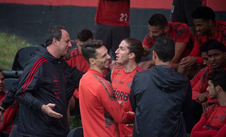 VÍDEO: veja imagens do recente treino tático de Ceni para o próximo jogo do Flamengo