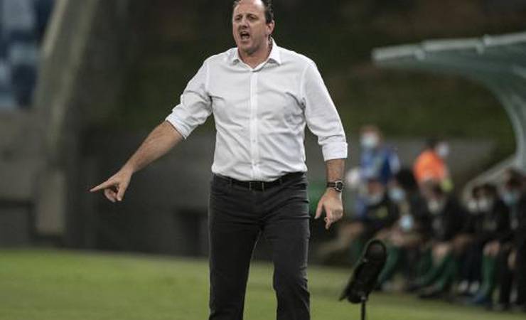 Rogério Ceni justifica alteração de João Gomes em vitória do Flamengo: 'Tenho que pensar no próximo jogo'