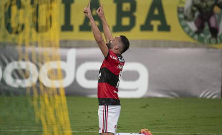 Thiago Maia pode alcançar a marca de 50 jogos com a camisa do Flamengo diante do Cuiabá