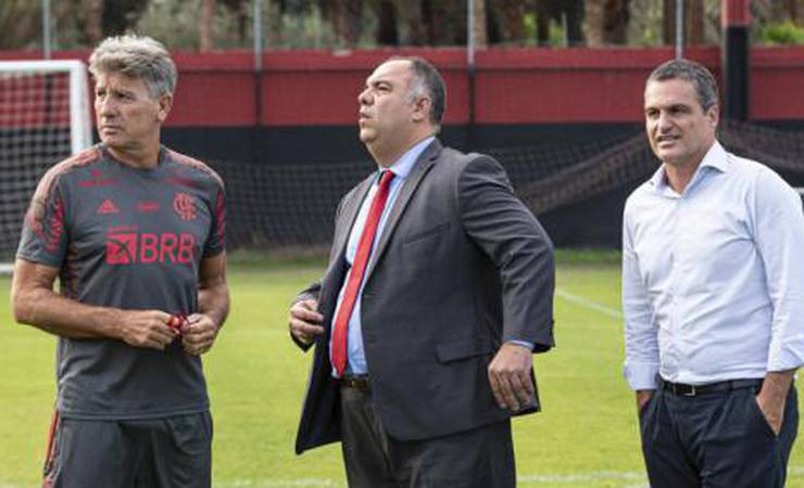 Com nomes na mira, dirigentes do Flamengo embarcam para Europa em busca de reforços