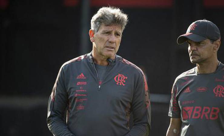 VÍDEO: veja imagens do treino em campo reduzido do Flamengo no CT do Brasiliense
