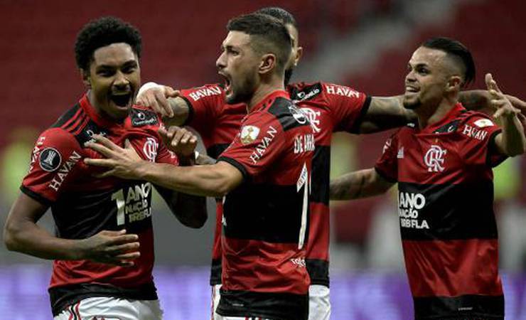 Com classificação na Libertadores, Flamengo se aproxima de R$ 40 milhões em premiação na temporada