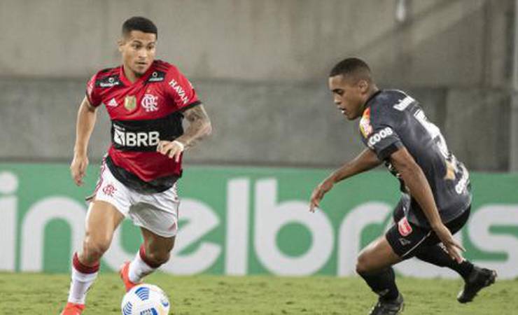 Em jogo com polêmica no VAR, Flamengo volta a vencer o ABC e avança na Copa do Brasil