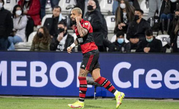 Com números absurdos pelo Flamengo na Libertadores, Gabigol ironiza: 'Me critiquem mais'