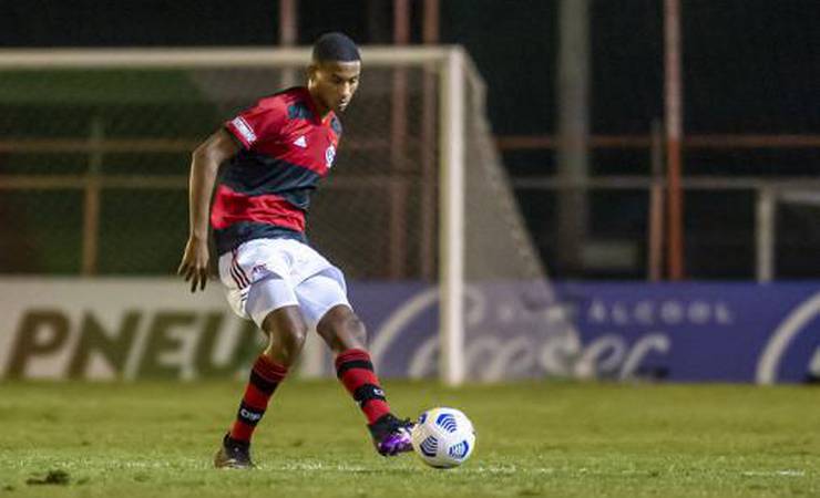 Brasileirão Sub-17: Flamengo encara o Vasco na final, e garoto do Ninho quer título para coroar campanha