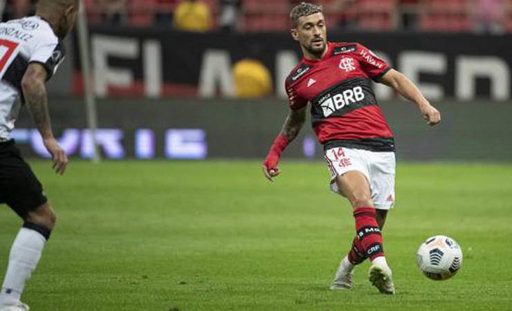 Sob o comando de Renato, Arrascaeta arranca para alcançar feito pelo terceiro ano seguido no Flamengo