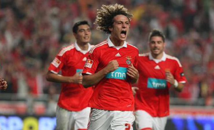 Classificação do Benfica à Champions rende R$ 231 milhões e pode ajudar em interesse por David Luiz