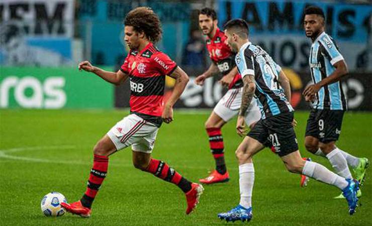 Flamengo x Grêmio: saiba onde assistir, prováveis times e desfalques