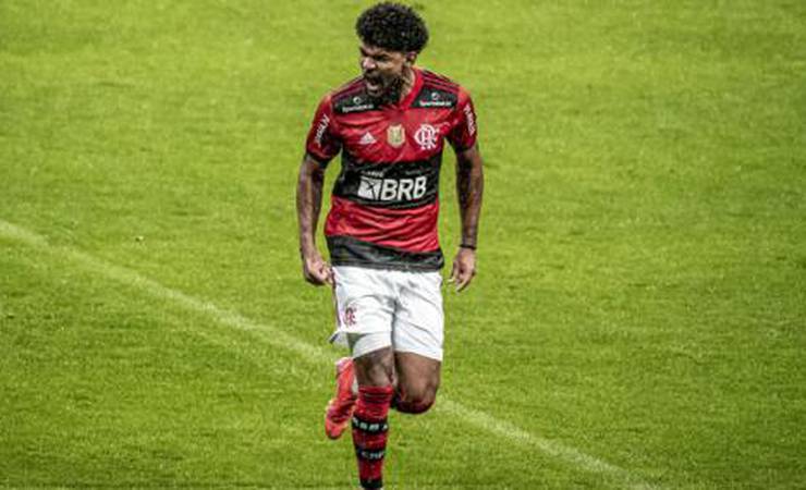 Com números impressionantes contra o Grêmio, Bruno Viana se pronuncia após ser o 'Craque do Jogo'