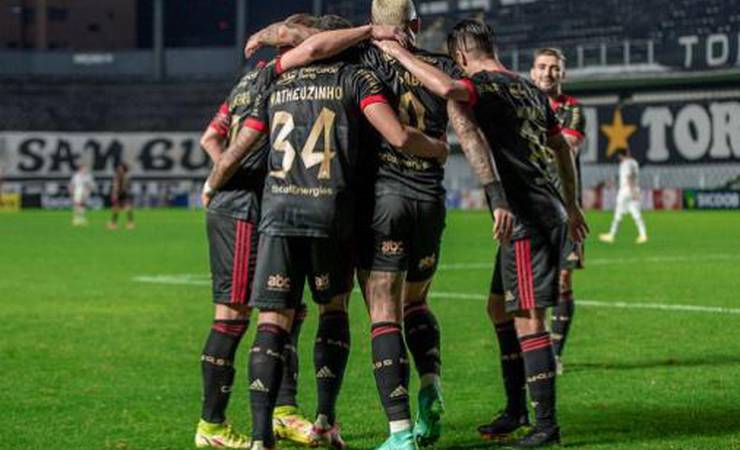 Passeio na Vila! Gabigol faz três contra o Santos, e Flamengo goleia com direito a marca de estreante