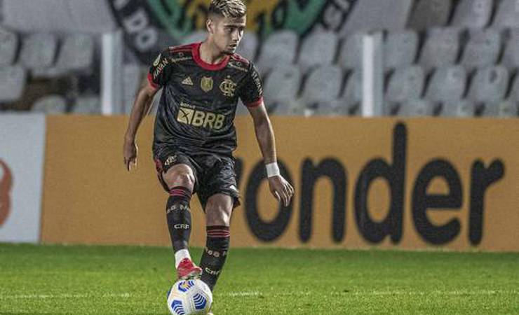 Anvisa pede punição a Andreas Pereira, do Flamengo, por descumprimento de quarentena