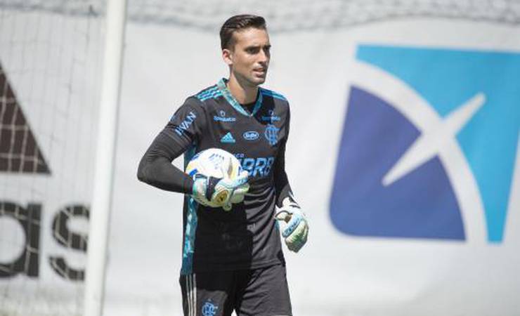 Goleiro do Flamengo passará por segunda cirurgia no joelho direito em 2021
