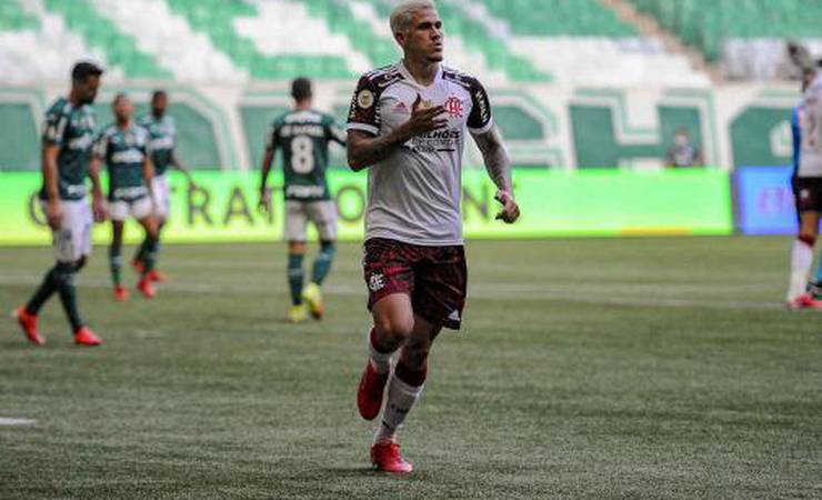 Pedro comemora gol em vitória, mas ressalta: 'O mais importante é o Flamengo estar vencendo'