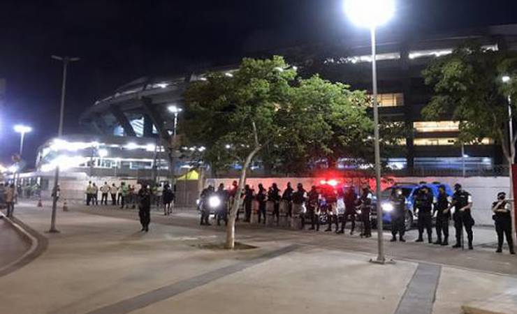 Prefeitura do Rio de Janeiro faz esquema especial no transporte para Flamengo na Libertadores