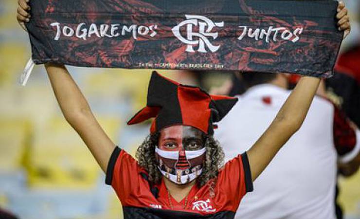No reencontro com o Flamengo no Maracanã, torcida vibra com Michael e xinga Rafinha, do Grêmio